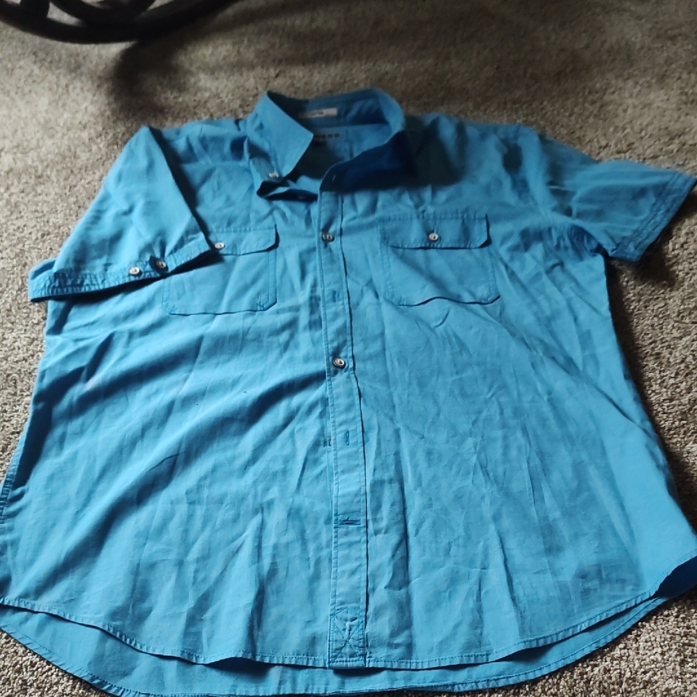 Men's Blue Short Sleeve Shirt